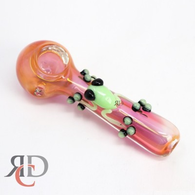 GLASS PIPE SLIME FROG ON GOLDE PIPE GP8065 1CT